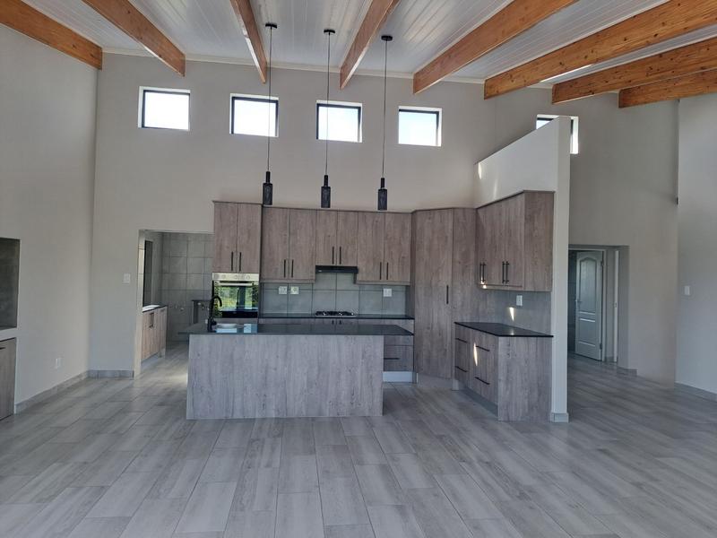 4 Bedroom Property for Sale in Pearly Beach Western Cape
